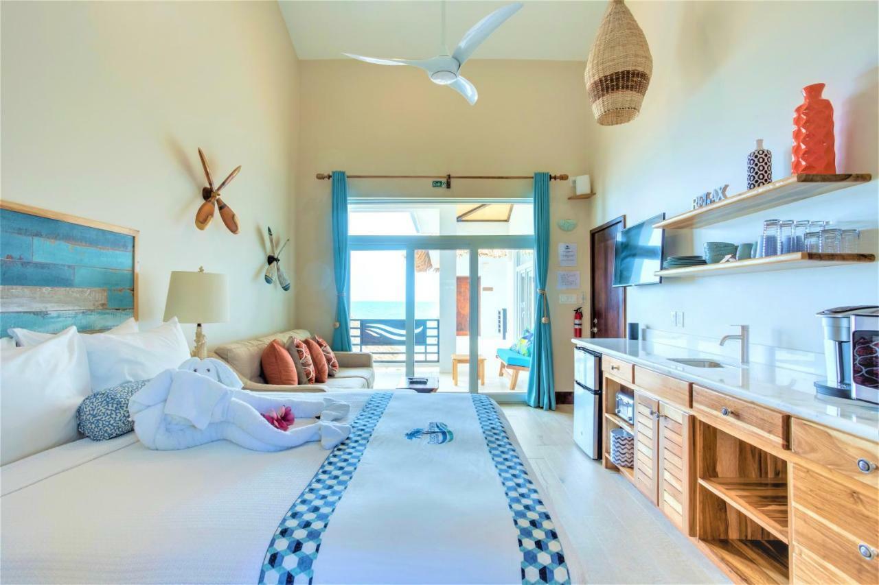 Ocean Breeze Hotel Placencia Exterior foto